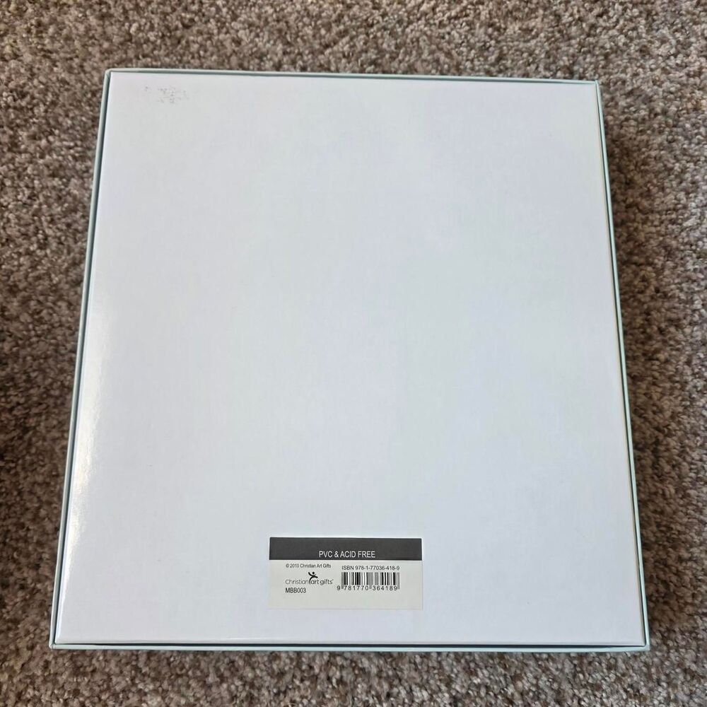 No-brand multi Books - Picture 2 of 4
